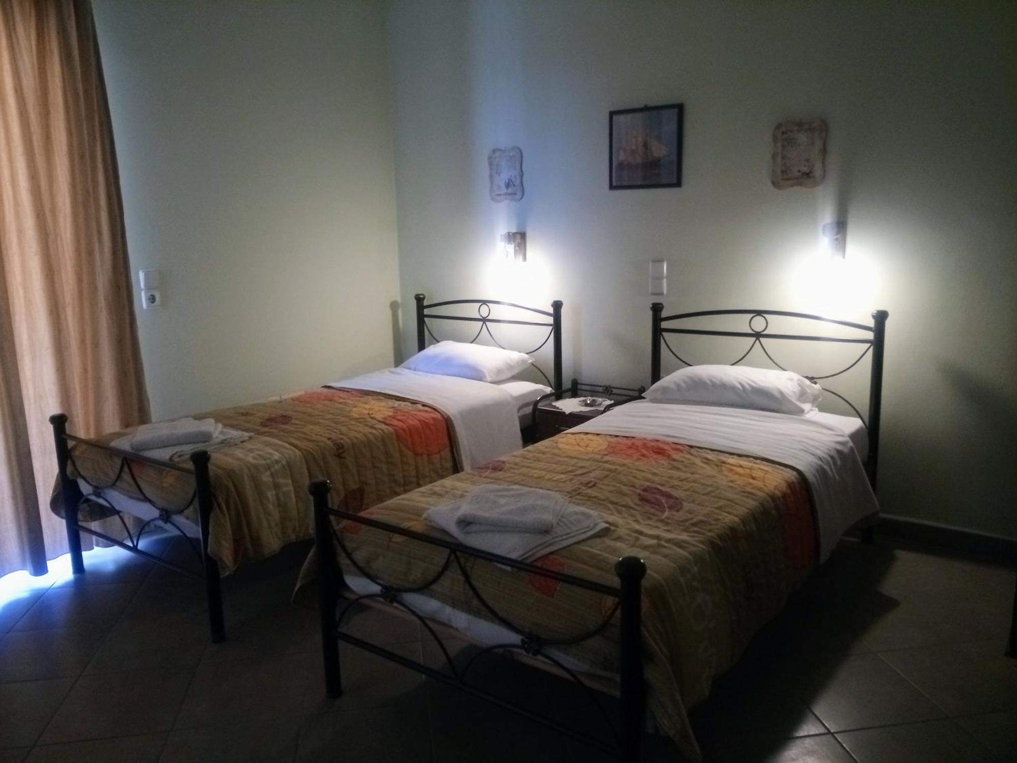 Evgenia Rooms Skála Kamer foto